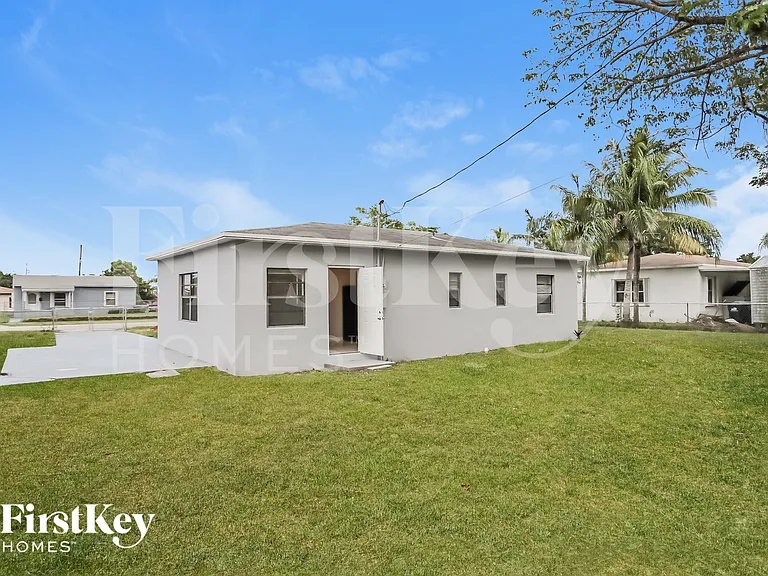 14640 Tyler St — Photo 15