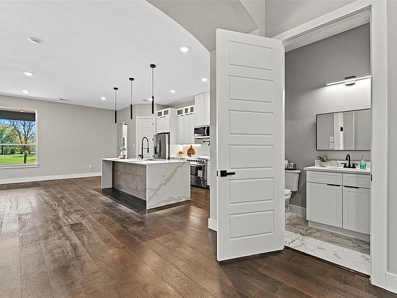 3rd image of 38093 Misty Ridge Dr