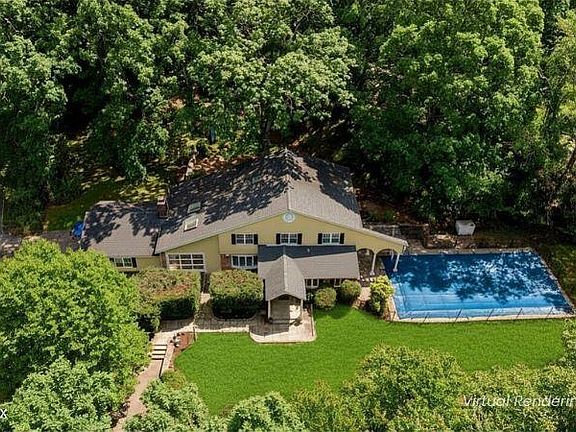2nd image of 441 Cognewaugh Rd