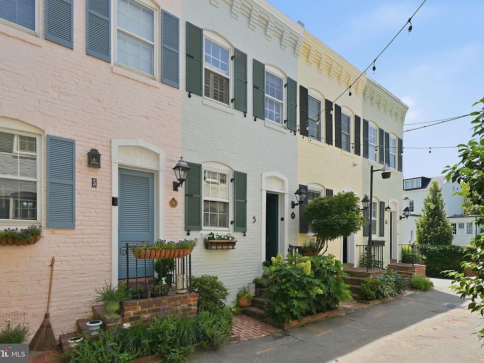 1st image of 5 Pomander Walk NW