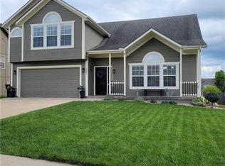 1501 Willow Dr, Greenwood, MO 64034