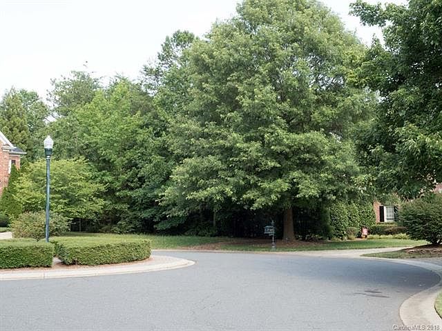 2nd image of 11034 Harrisons Crossing Ave