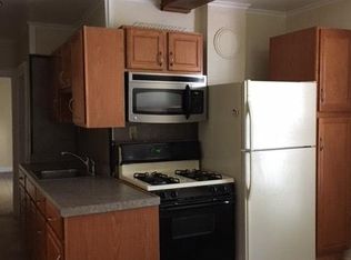 426 N Main St #3R, Winsted, CT 06098