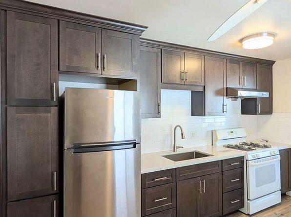 1126 T St APT 5