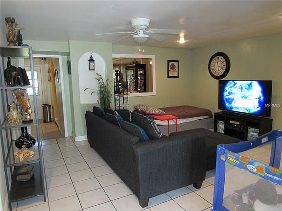 3rd image of 8432 N Grady Ave
