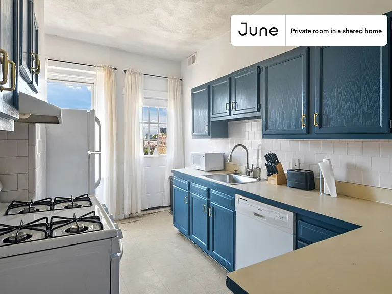7 Linden St #B — Photo 2