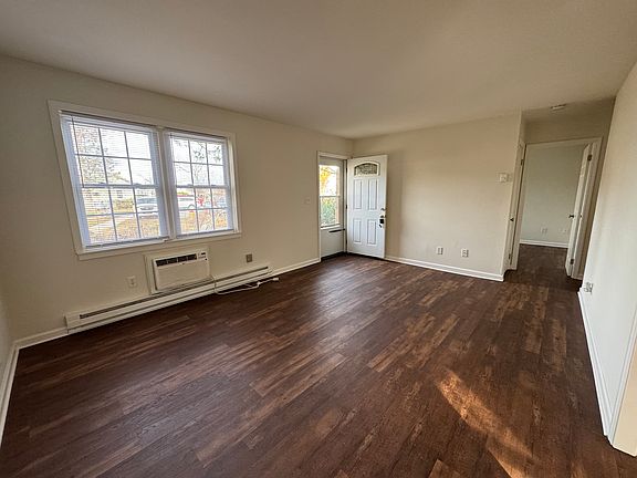 5th image of 1000 9th St #L-94