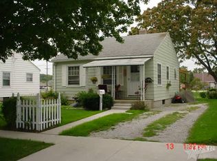 1327 Master Dr, Decatur, IN 46733