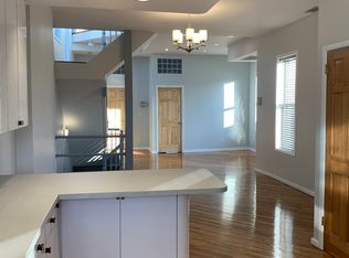 25-54 37th St #3, Astoria, NY 11103