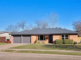 824 Ridgefield Dr, Plano, TX 75075