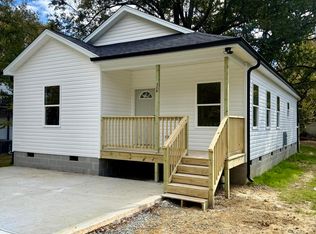 309 E McAden St, Graham, NC 27253