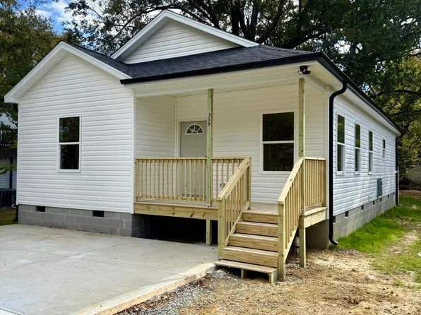 309 E McAden St, Graham, NC 27253