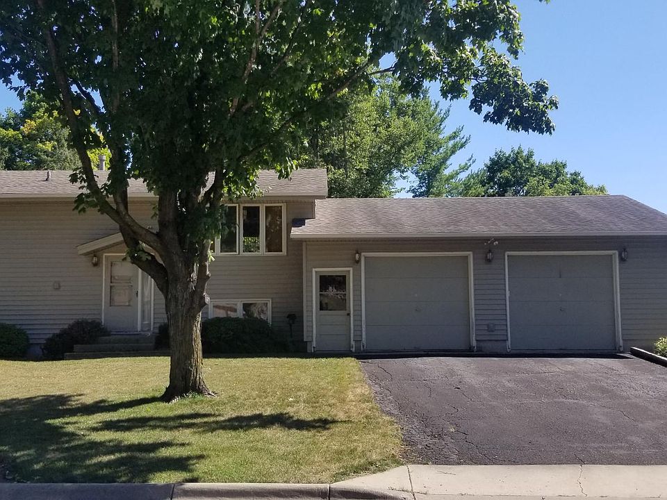 1st image of 420 Adams Dr W