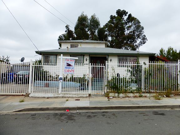 2nd image of 4068 51st St