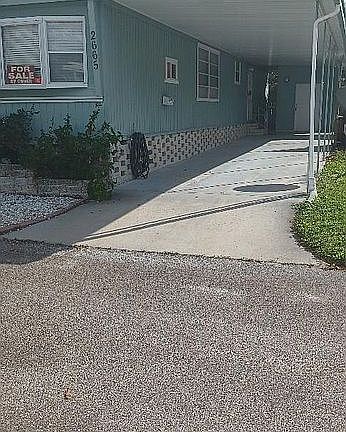 4th image of 2665 Teakwood Dr