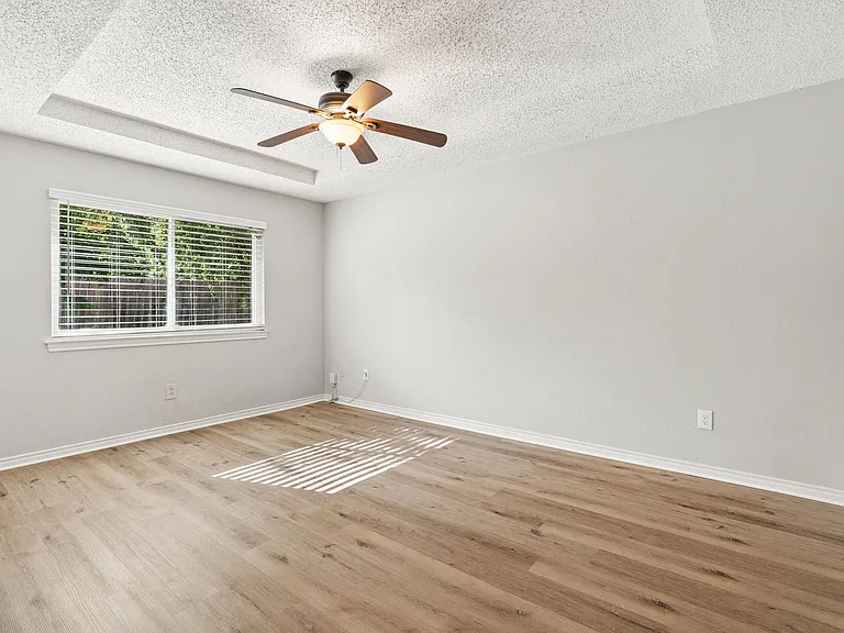 2141 Stradivarius Ln — Photo 5