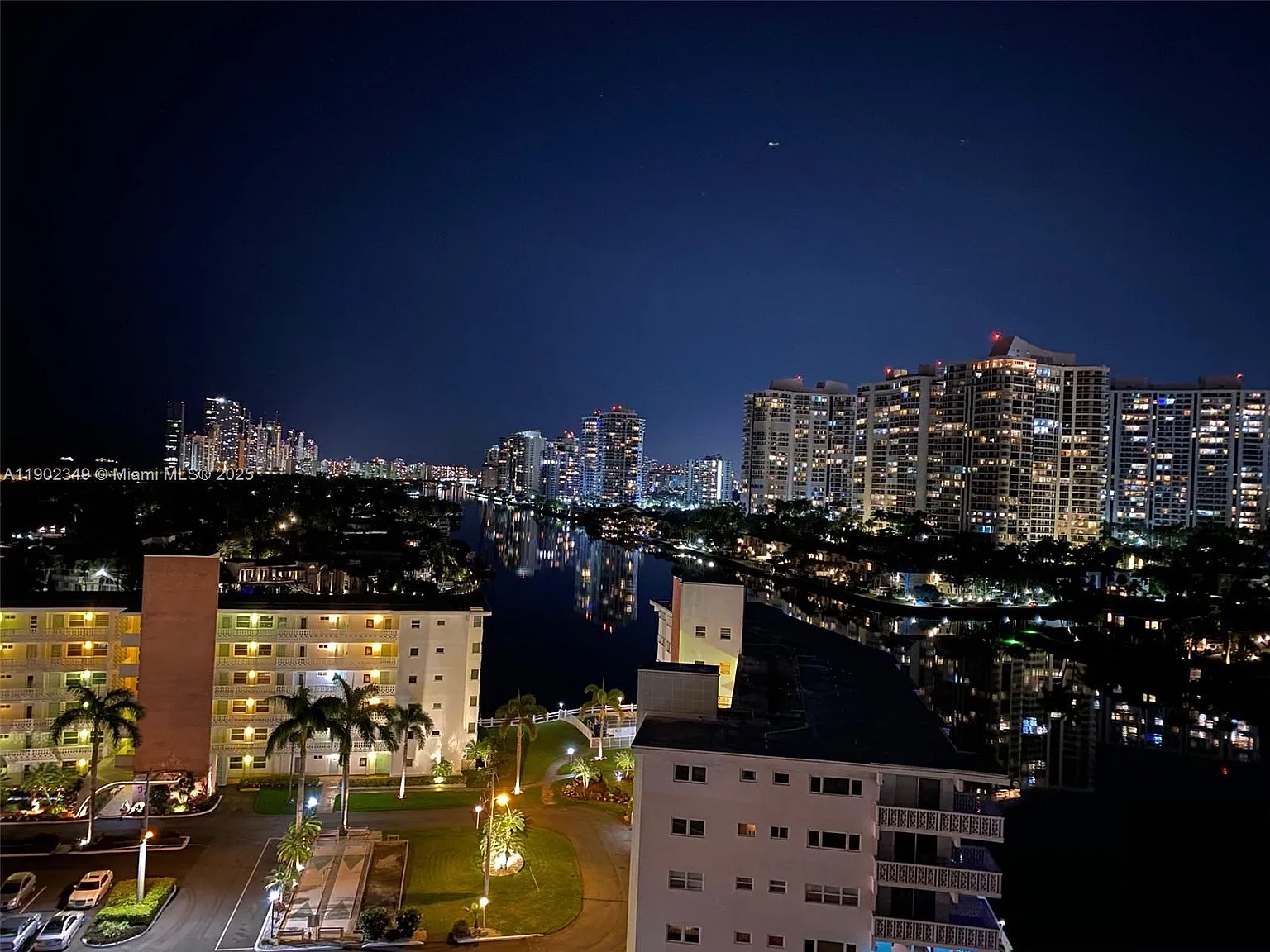 The Clifton Condo — Photo 2