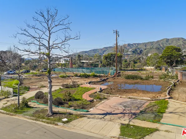 525 Muskingum Pl, Pacific Palisades, CA 90272