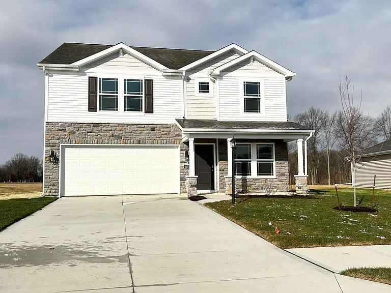 4250 Bradley Ct — Photo 1