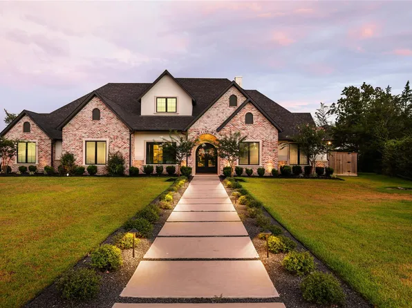 3753 Cooper Ct, College Station, TX 77845