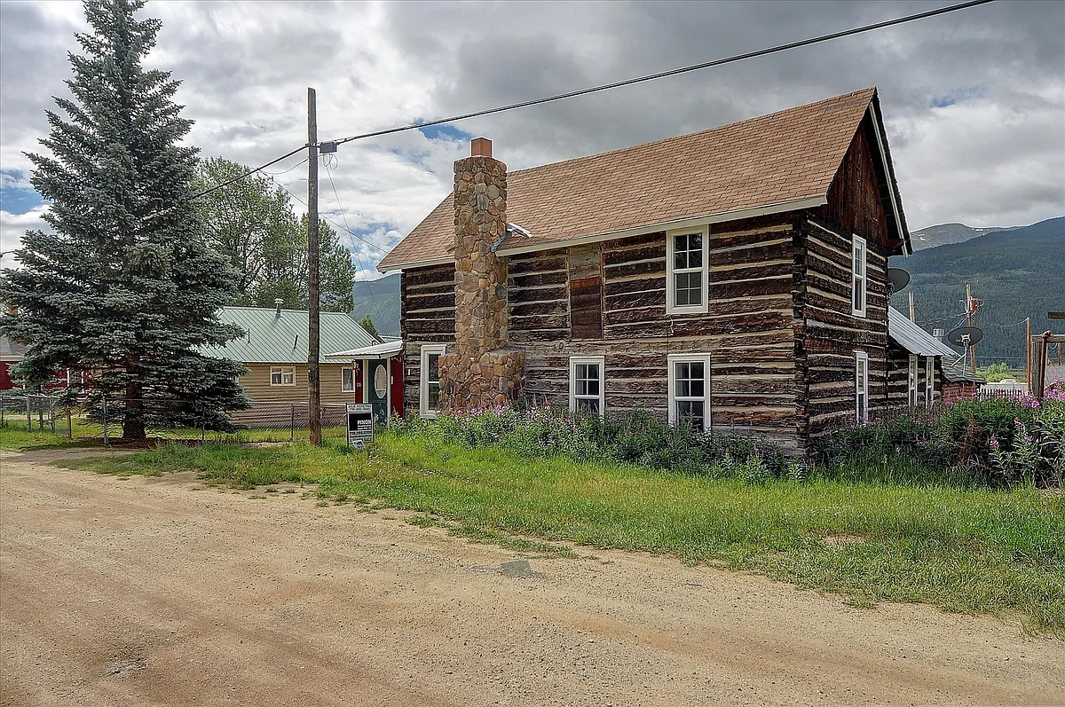 Building Photo - 138 Lang St