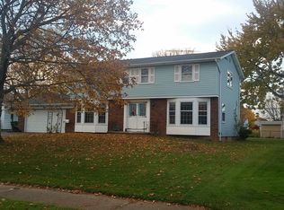 301 Tioga Dr, Rochester, NY 14616