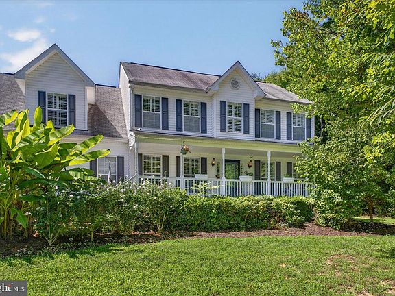 3rd image of 6011 Bills Rd