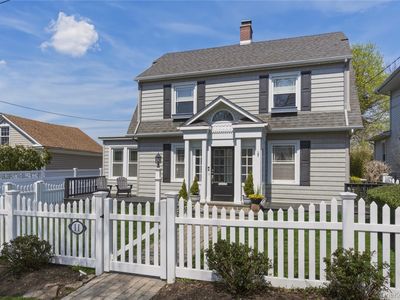 11 Oakland Street, Huntington, NY, 11743