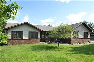 1st image of 915 Bacon Ave
