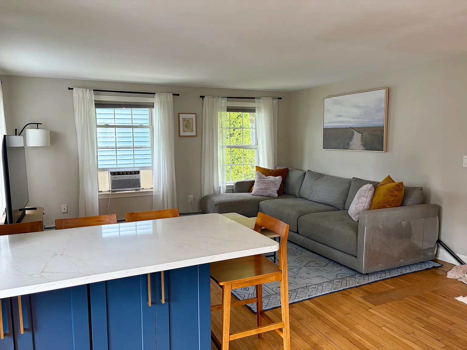 4 bed, 1500 sqft, $3,500 — Photo 3