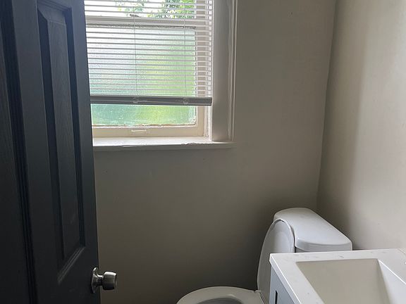 5th image of 7306A Pennsylvania Ave #A