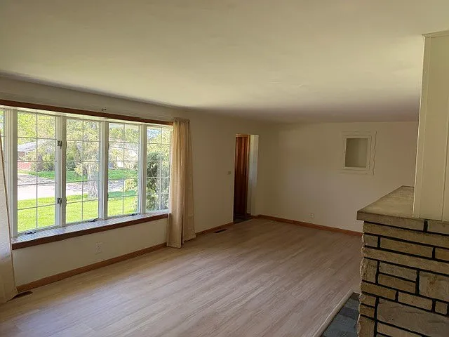 3711 Meadow Dr — Photo 6