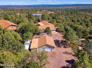 949 Geronimo Ln, Show Low, AZ 85901