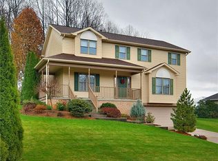 1076 Redoak Dr, Harrison City, PA