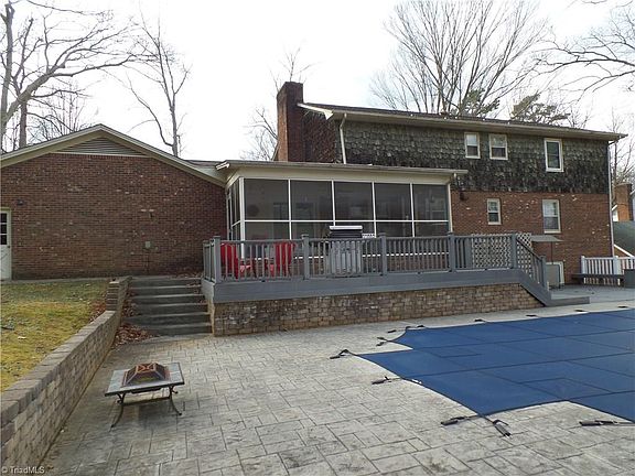 4th image of 5017 Forest Oaks Dr