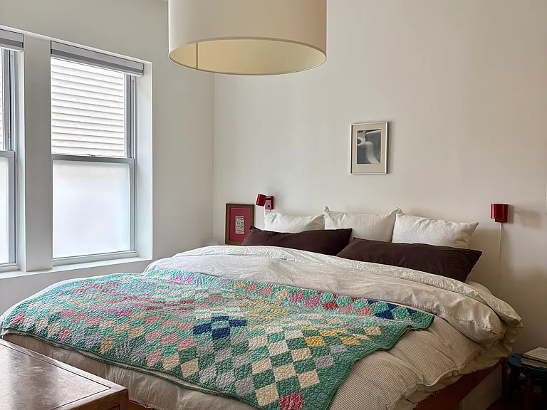2040 N Spaulding Ave #1S — Photo 4