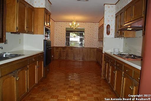 4th image of 5906 NORTHGAP DR