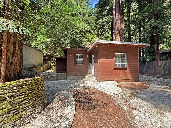 2nd image of 15298 Willow Road
