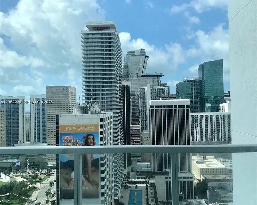 244 Biscayne Blvd #1603