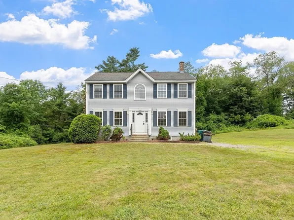 46 Woodlawn Ave, Winchendon, MA 01475