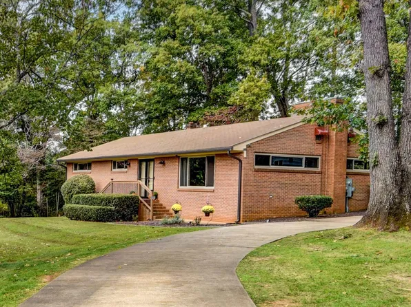 72 Preston Pl, Lynchburg, VA 24502