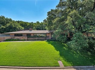 309 Hazelwood Dr, Fort Worth, TX 76107