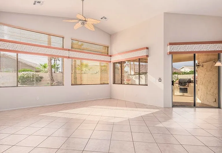 17806 N Becke Ln — Photo 16