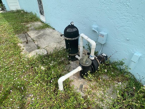 4th image of 148 Charles St