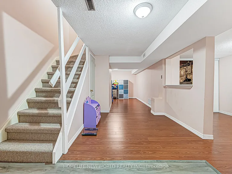 76 Bowman Way — Photo 36