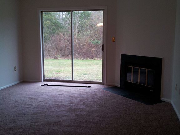 Living Room Unfurnished