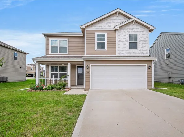 1109 NE 19th St, Grimes, IA 50111