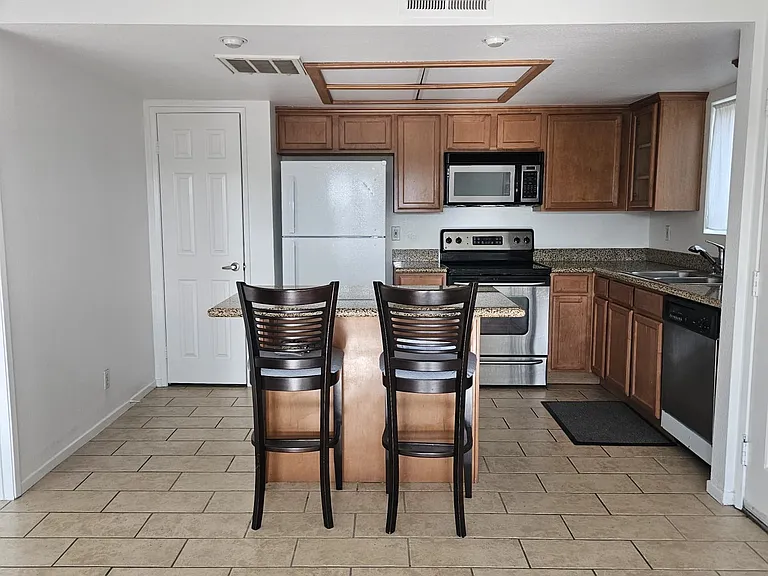 3448 Hathaway Ave #343 — Photo 10