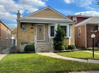 10633 S Lowe Ave, Chicago, IL 60628