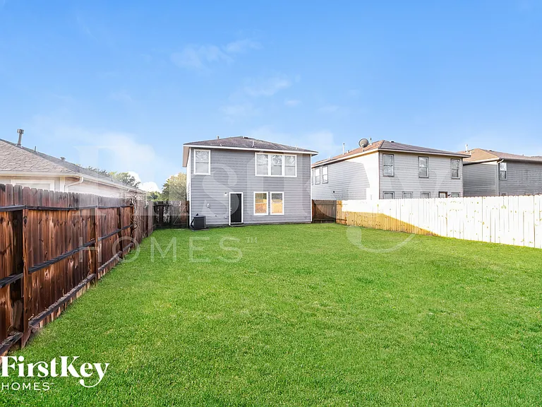 7507 Kennemer Dr — Photo 18